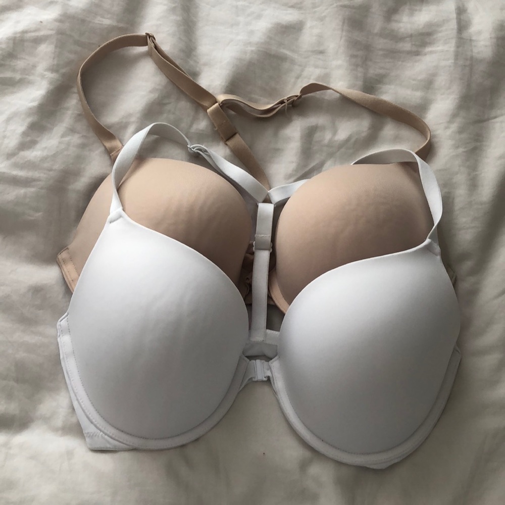 VICTORIA’s SECRET PINK BRAS SET